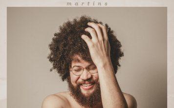 Nu (com a sua música) "Interessante e Obsceno". Capa. Reprodução