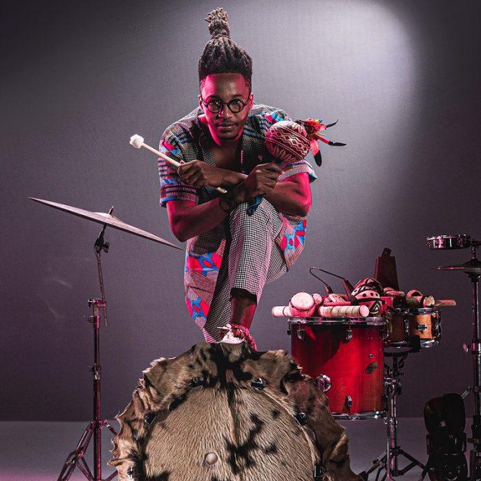 Isaías Alves apresenta “Emaranhado”, hoje, no CCVM O baterista Isaías Alves. Foto: Laila Razzo/ Divulgação