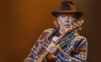 Neil Young reconstitui “Chrome Dreams”, de 1977