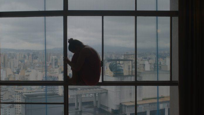 Lutos em diálogo "Incompatível Com a Vida". Still. Reprodução