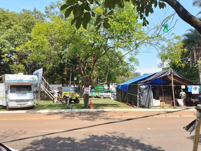 Polarização de golpista é cana