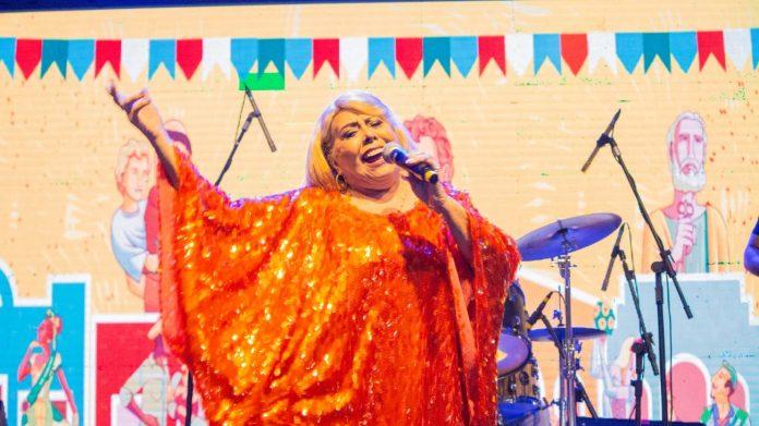 Sua Majestade, Anastácia