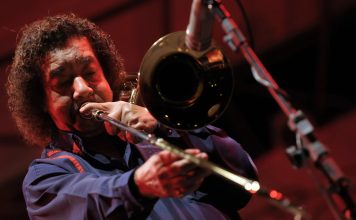 Raul de Souza ganha homenagem hoje no Manouche O trombonista Raul de Souza - foto: divulgação