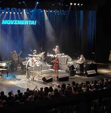 Hermeto e os Zwarg no Festival de Música Universal em São Luís Em família: Hermeto Pascoal e Grupo em ação no Festival Movimenta! em abril de 2023: Hermeto Pascoal (teclado), André Marques (piano), Fabio Pascoal (percussão), Ajurinã Zwarg (bateria), Itiberê Zwarg (baixo) e Jota P. (flauta e sax), com a participação especial de Mariana Zwarg (flauta) - foto: reprodução/Facebook