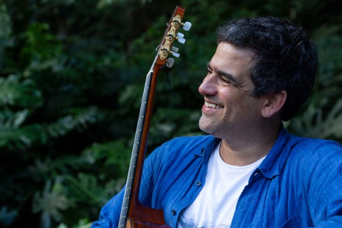 Pedro Miranda, senhor de sua arte O cantor e compositor Pedro Miranda - foto: Pepe Schettino/ divulgação