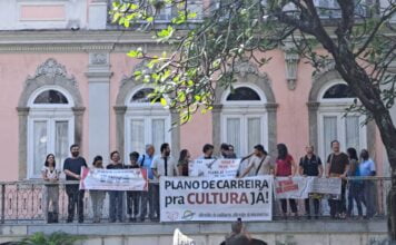 Servidores do Ministério da Cultura protestam no Rio contra condições de trabalho