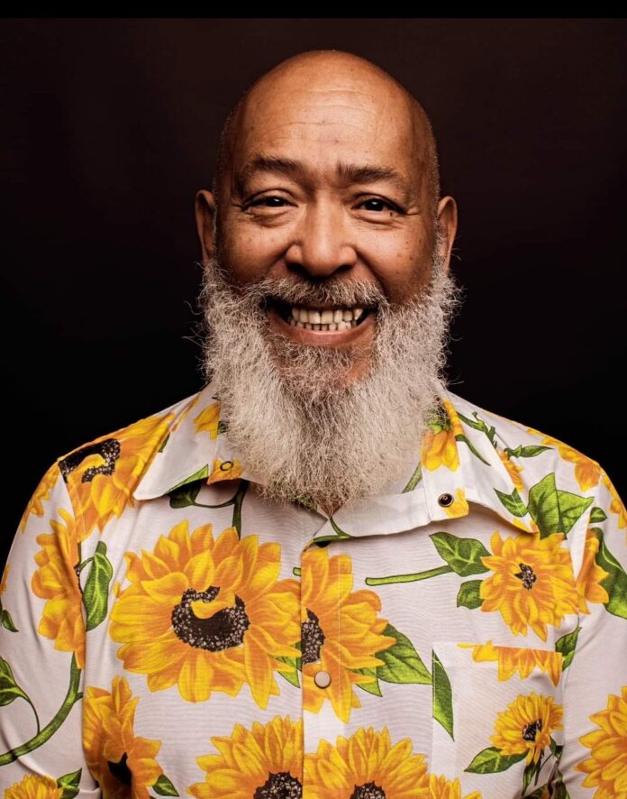 Morre Skowa, multiartista da música brasileira