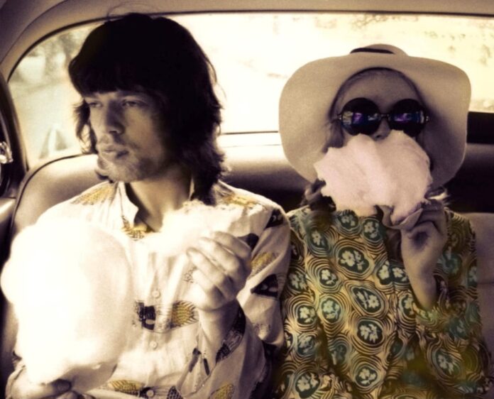 Num certo verão, Marianne Faithfull (1946-2025) passeou pela Bahia