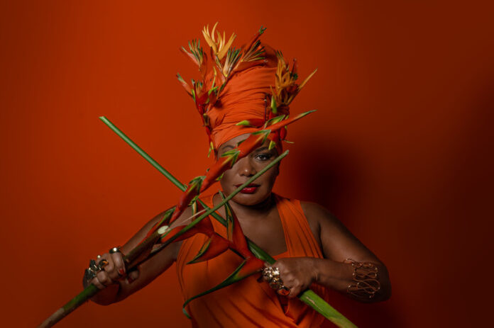 Ministra da Cultura lança primeira canção pós-posse