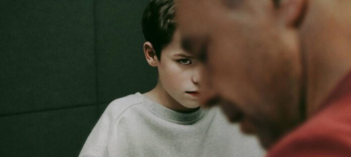 Quatro razões para ver ‘Adolescência’, na Netflix Cena de "Adolescência", série da Netflix