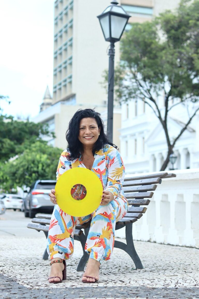 A DJ Vanessa Serra - foto: divulgação