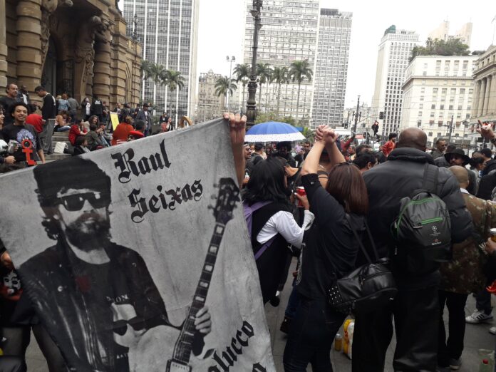 Fãs de Raul acusam prefeito de SP de boicotar maior evento raulseixista do País