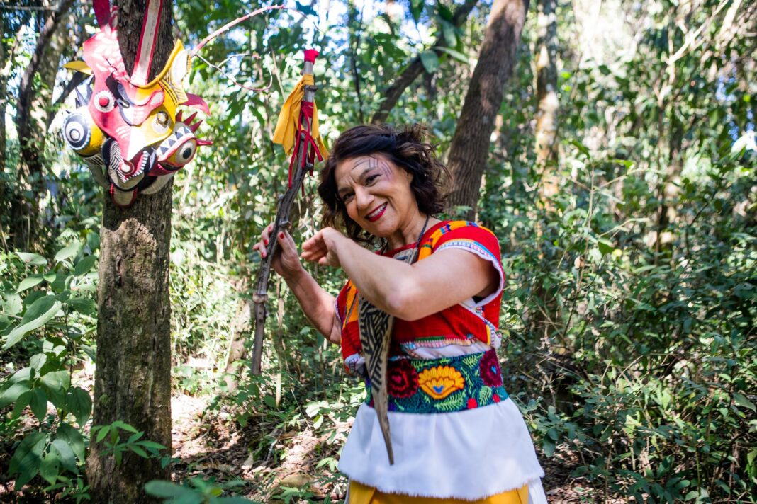 A cantora Titane - foto: Luiza Palhares/ divulgação
