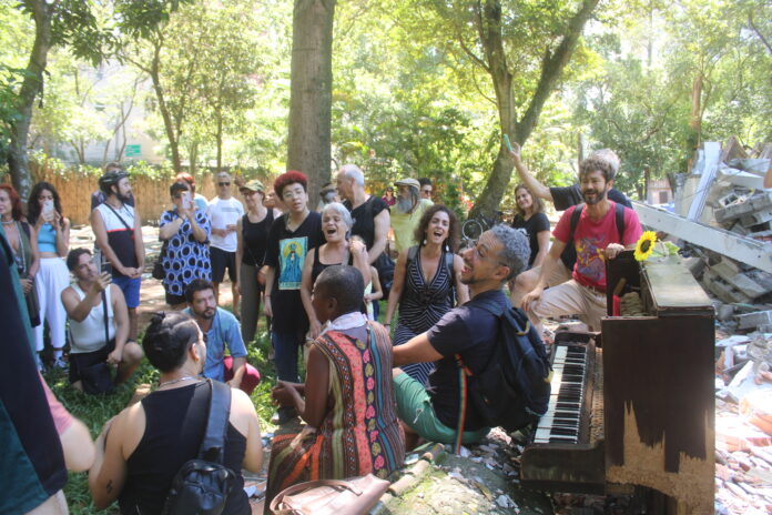 Após demolição, Teatro Ventoforte revive com sua primeira peça, de 50 anos atrás
