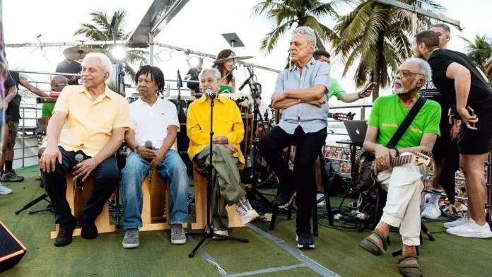 Ao menos 350 mil foram às ruas em todo o País contra PECs da Bandidagem