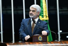 Senador detona projetos de lei do streaming em exame no Congresso