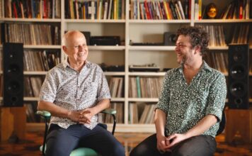 Pélico lança “A universa me sorriu” em show no CCSP, sábado (31) Ronaldo Bastos e Pélico - foto: divulgação