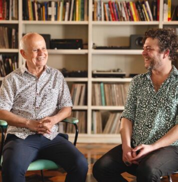 Pélico lança “A universa me sorriu” em show no CCSP, sábado (31) Ronaldo Bastos e Pélico - foto: divulgação