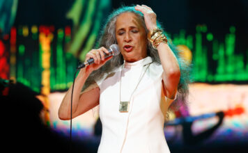 Os tempos de guerra de João Gilberto e Maria Bethânia