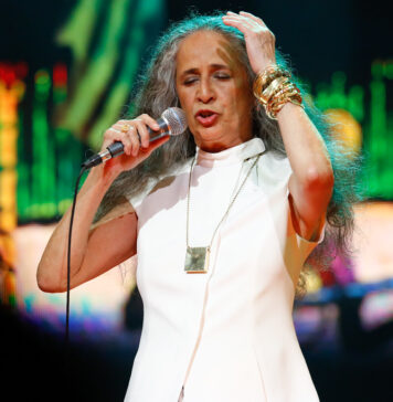 Os tempos de guerra de João Gilberto e Maria Bethânia