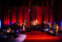 Respeitem a música da Octeta A Octeta - foto: divulgação