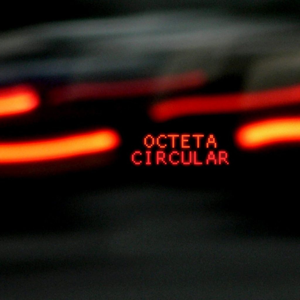 "Circular" - capa (design de Andrea Pedro sobre foto de Mathilde Fillat)/ reprodução