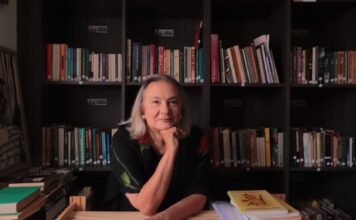 “O tempo das manhãs trêmulas”: originalidade e coerência de uma grande poeta A poeta Laura Amélia Damous - foto: divulgação