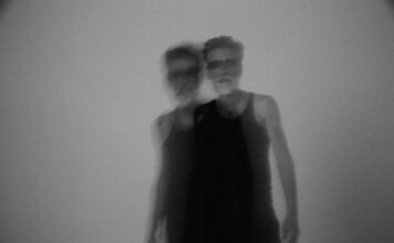 Cidadão Instigado e o “grande vazio” em tempos de IA Fernando Catatau lança "Cidadão Instigado" – foto Juno B/Divulgação