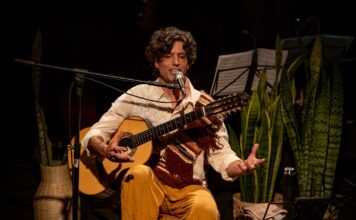 O planeta Terra em pauta no novo álbum de Ricardo Nash O ator, cantor, compositor e violeiro Ricardo Nash - foto: divulgação