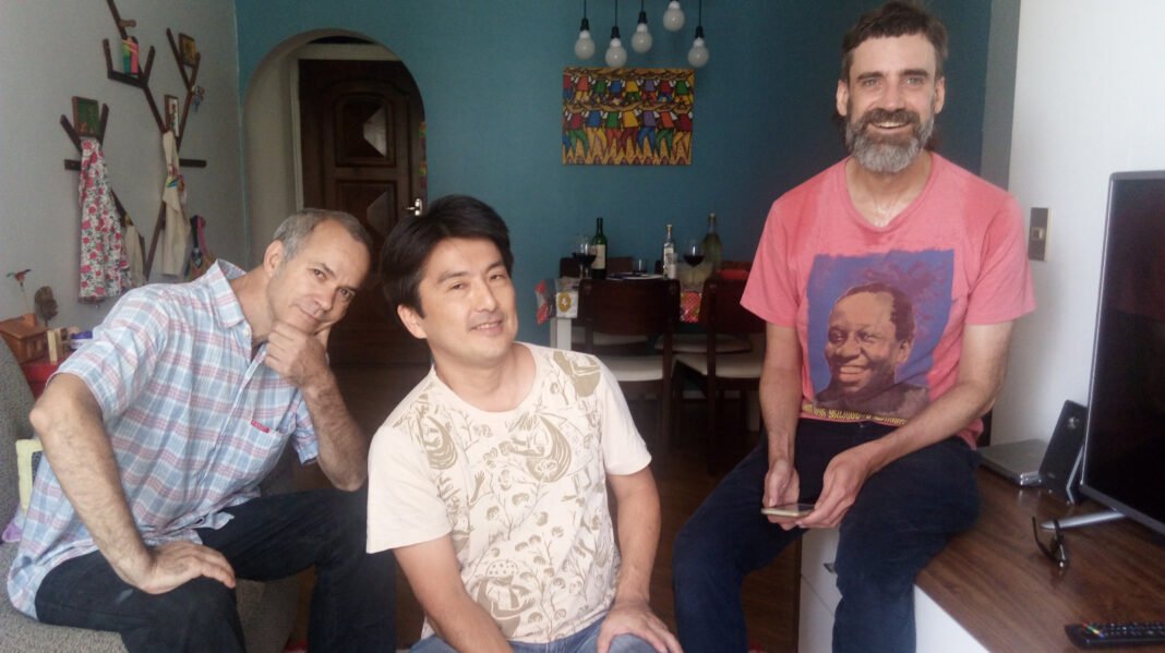 Jotabê Medeiros, Eduardo Nunomura e Pedro Alexandre Sanches, o trio inicial de FAROFAFÁ