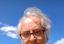 Ademir Assunção lança “O jogo de xadrez”, poemas de recusa ao conformismo