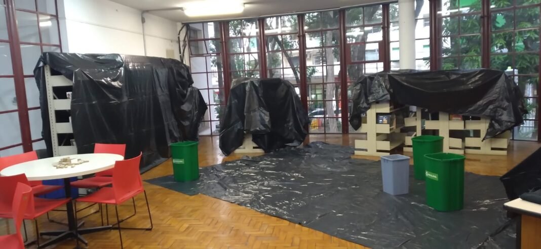 Foto da Biblioteca Monteiro Lobato de São Paulo no início desta semana de chuva e de virada cultura. Foto: SindSep