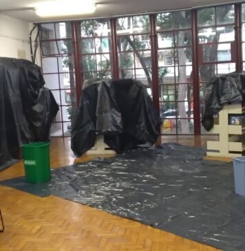 Biblioteca Monteiro Lobato de São Paulo começou a semana da Virada Cultural cheia – de água Foto da Biblioteca Monteiro Lobato de São Paulo no início desta semana de chuva e de virada cultura. Foto: SindSep
