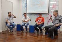 O prazer da criação Eduardo Macedo, Klevisson Viana, Jô Oliveira e Bráulio Tavares - fotos: Zema Ribeiro