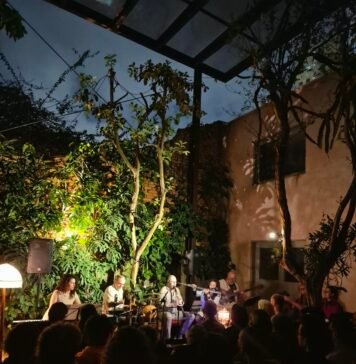 A música mais fabulosa pode brotar do jardim mais escondido