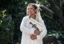 Novo álbum de Marina Iris, “Banzo batucada” é tributo acertado e merecido a Wilson Moreira A cantora e compositora Marina Iris - foto: Pedro Curi/ divulgação