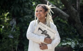 Novo álbum de Marina Iris, “Banzo batucada” é tributo acertado e merecido a Wilson Moreira A cantora e compositora Marina Iris - foto: Pedro Curi/ divulgação